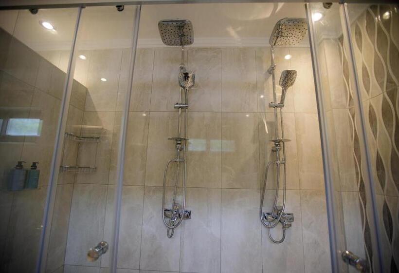 בית מלון כפרי Cowork Lab Suites