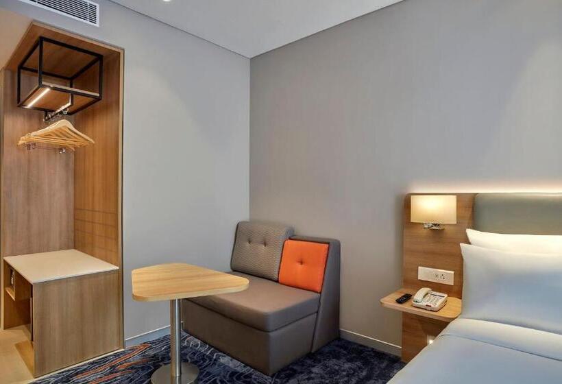 酒店 Holiday Inn Express Bengaluru Bommasandra, An Ihg
