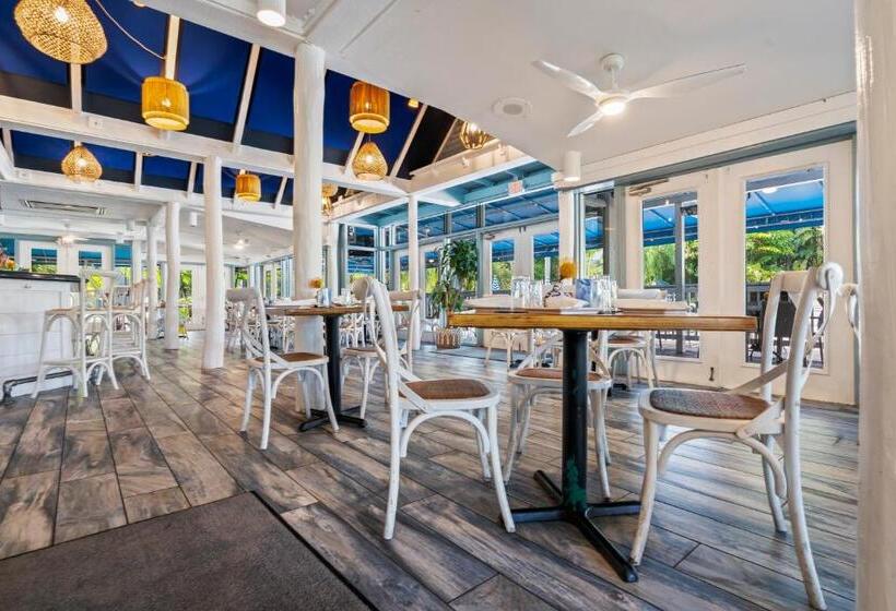 Park Shore Resort