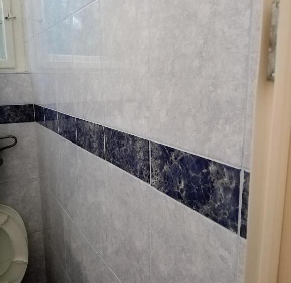 پانسیون Rooms For Exit 2024   For 2 Or 4 People For 4 Nights 11 15 July