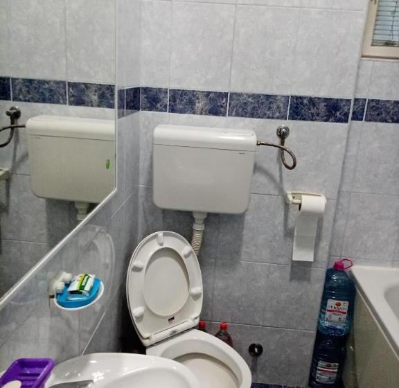 پانسیون Rooms For Exit 2024   For 2 Or 4 People For 4 Nights 11 15 July