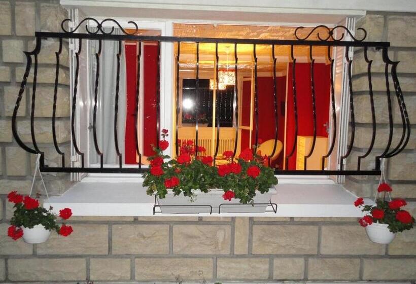 مبيت وإفطار Studio Framboise Proche Paris Et Disneyland