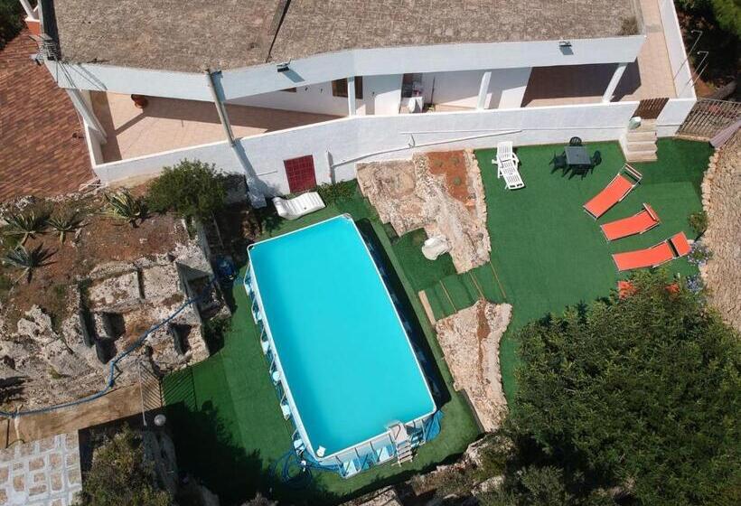 تختخواب و صبحانه Residence Il Carrubo