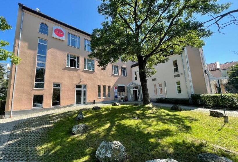 בית מלון כפרי 1, 2, Sleep Boardinghouse Unterschleißheim Zentrum