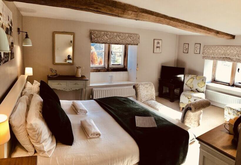 בית מלון כפרי Gratton Grange Farm Bed & Breakfast