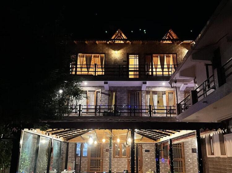 فندق Sangita Resorts Naukuchiatal