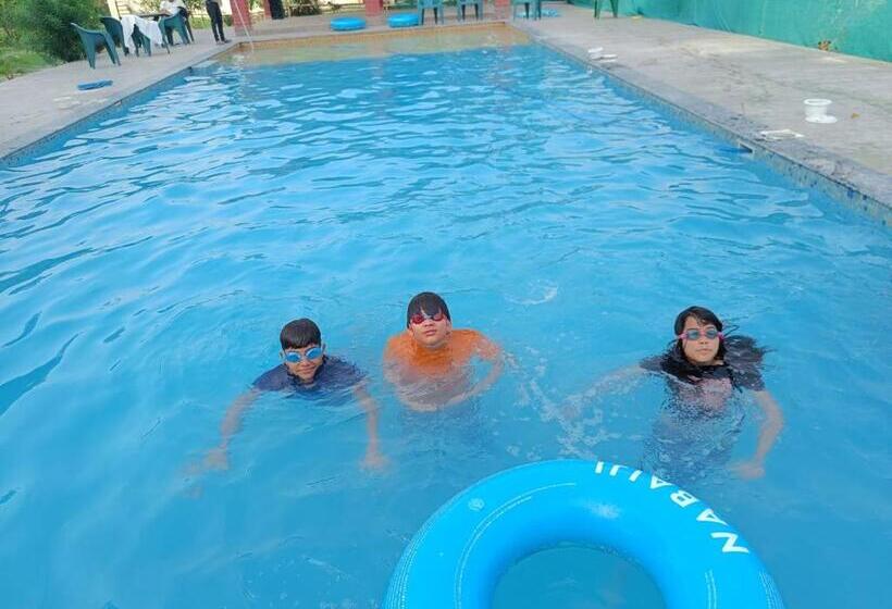 ホテル Vanasthali Jungle Resort Corbett By Royal Collection