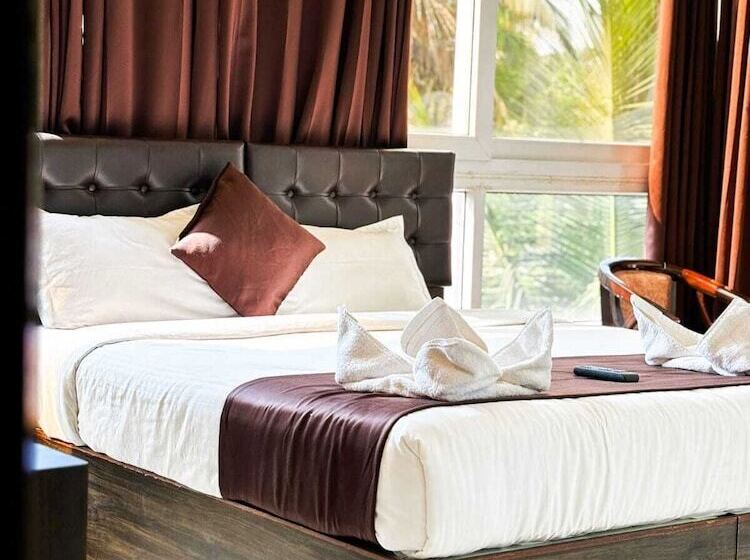 酒店 La Mer Beach Resorts