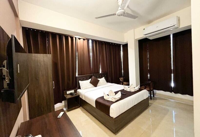 酒店 La Mer Beach Resorts
