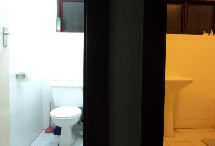 פנסיון Casa On The Bluff