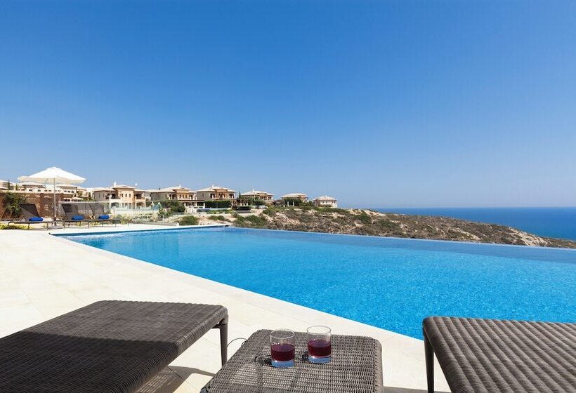 استراحتگاه Aphrodite Hills Rentals   Mythos Collection Villas