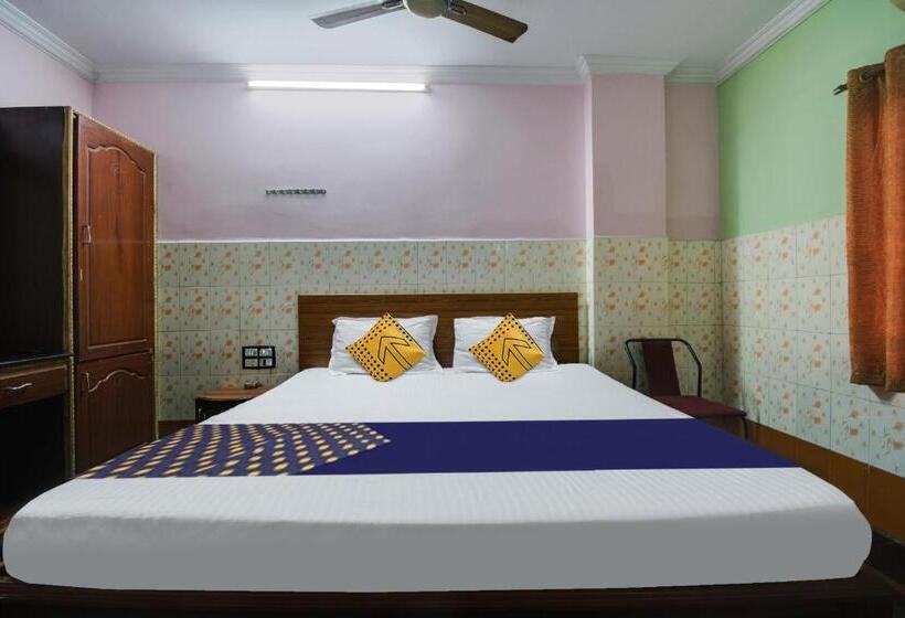 호텔 O Sir Vr Sairam Lodge