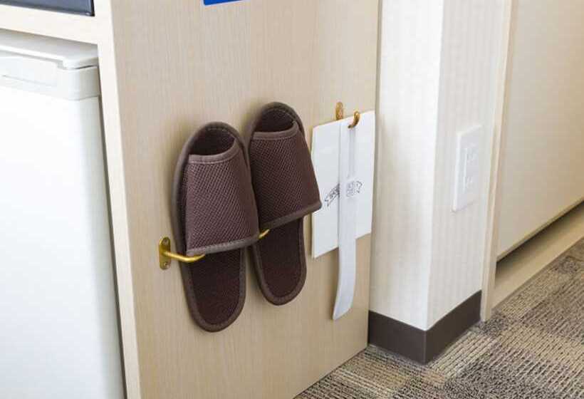 فندق Toyoko Inn Chigasaki Shiyakusho