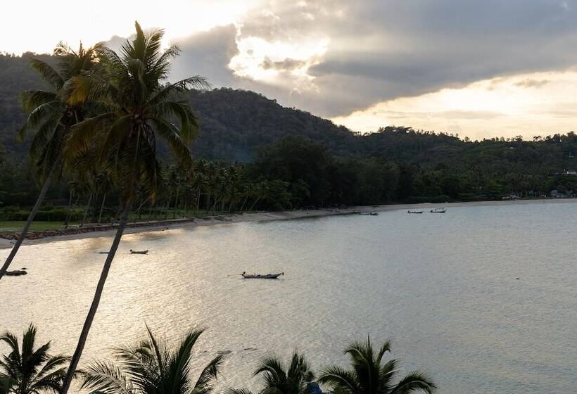 هتل X Sea Khanom Harbor Bay Resort