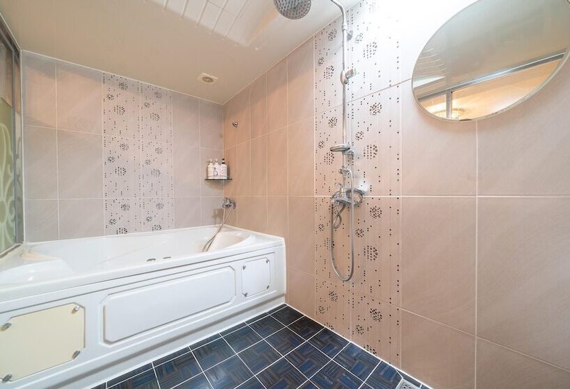 فندق على الطريق Geumjeong Hotel Chocolate