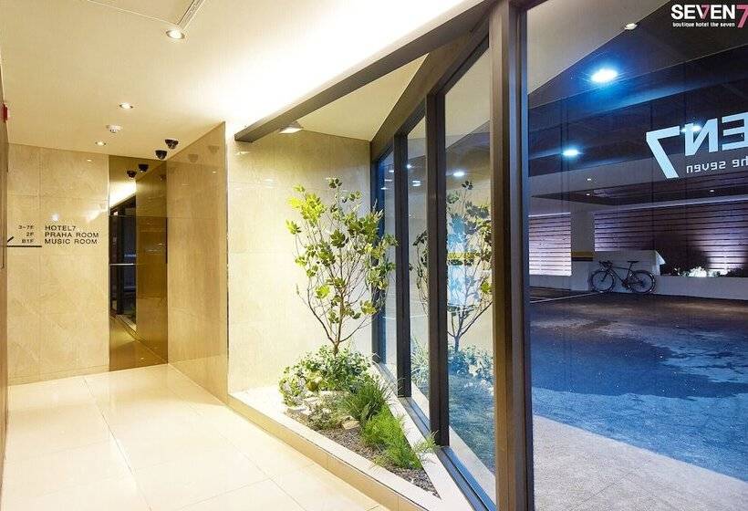 مُتل Jinju Hotel Seven