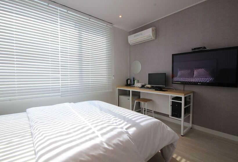 汽车旅馆  Pohang Yeongildae Bb