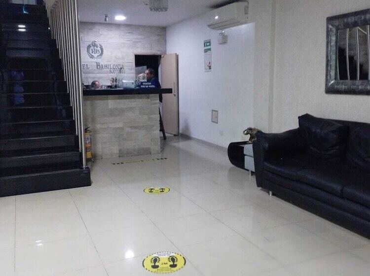 هتل Babilonia Boutique