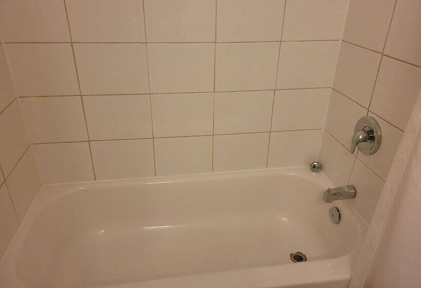 בית מלון כפרי Boyle Motor Inn