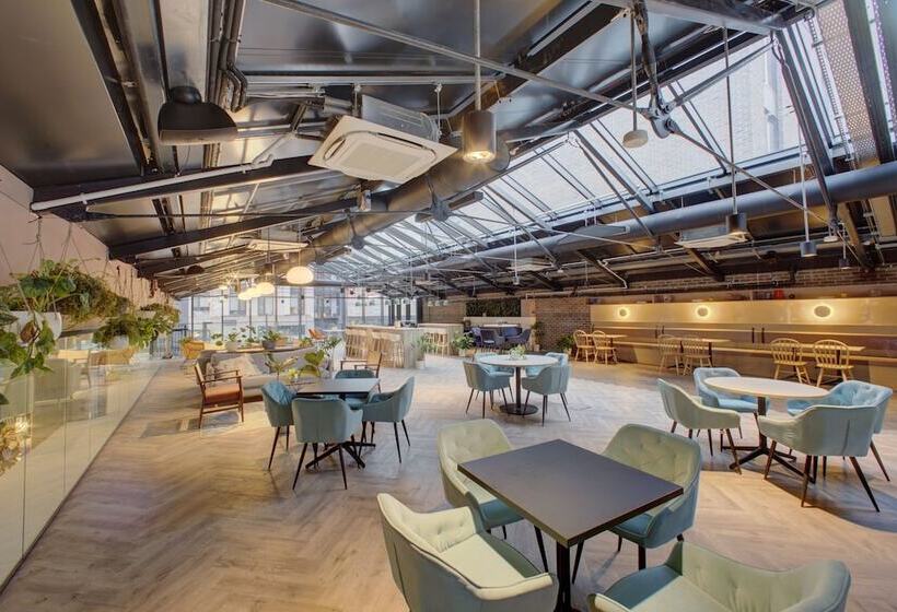 בית מלון כפרי Destiny Student   Ardee Point