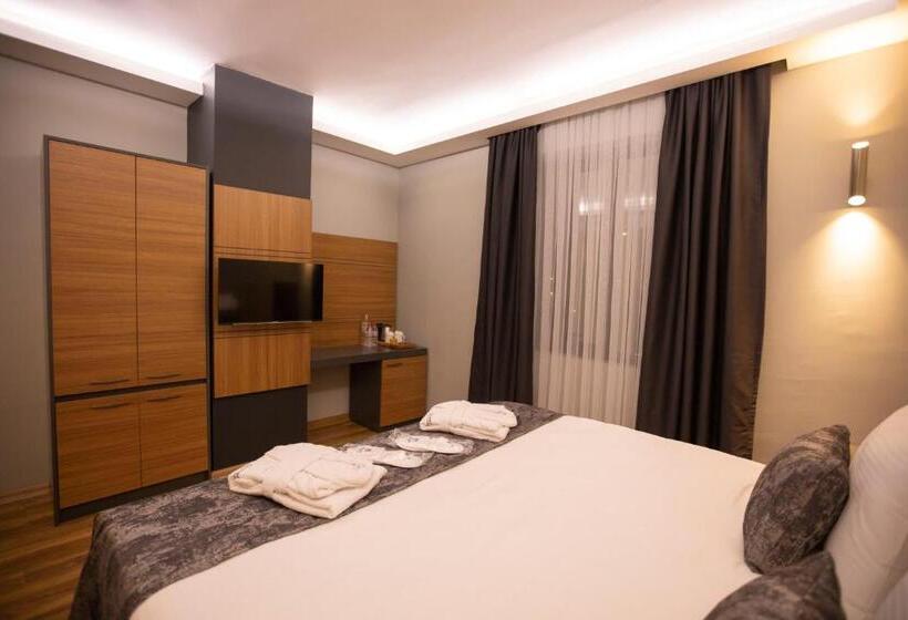 هتل Divares Luxury