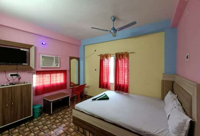 בית מלון כפרי Goroomgo Gurukul Tarapith Kolkata