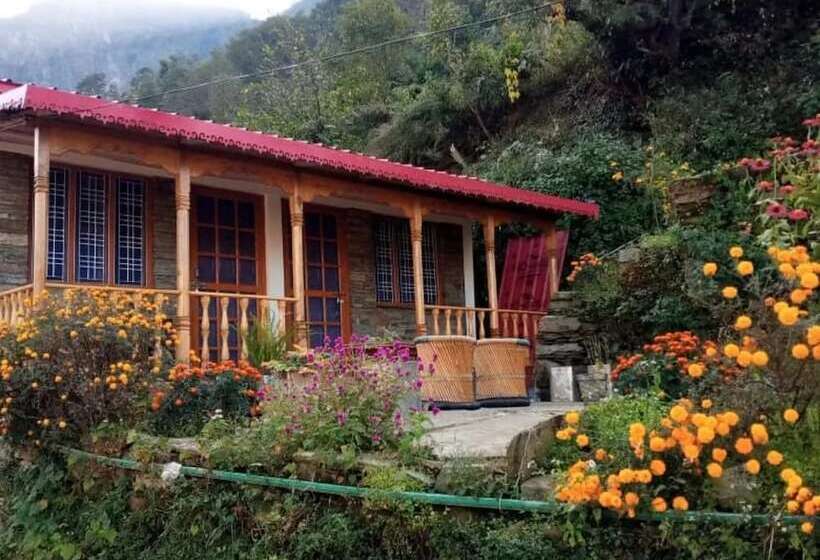 בית מלון כפרי Gorooomgo Himalayan Hills Homestay