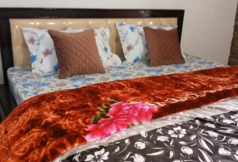 בית מלון כפרי Gorooomgo Himalayan Hills Homestay