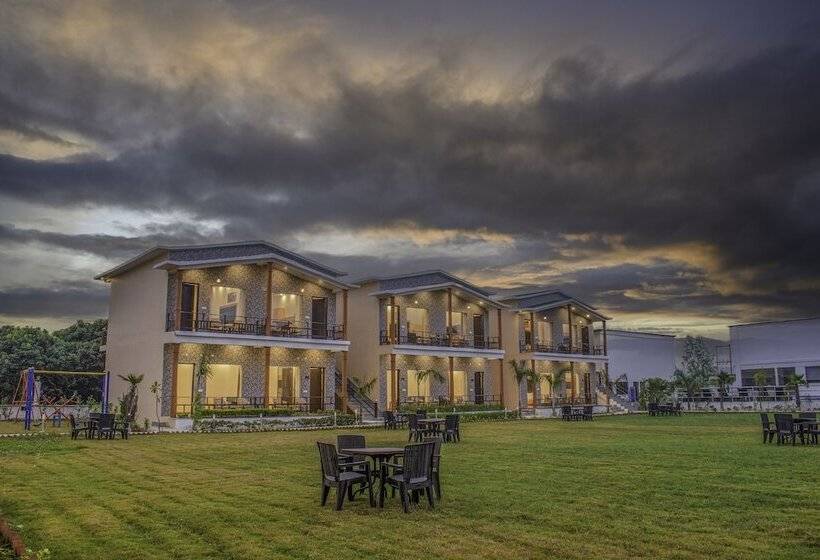 فندق Green Retreat Resort