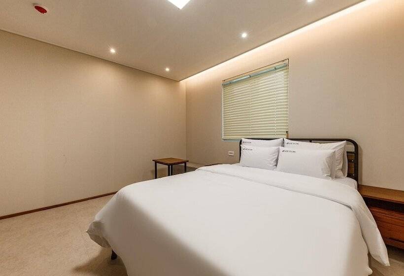 Отель Gunsan Raonhaje