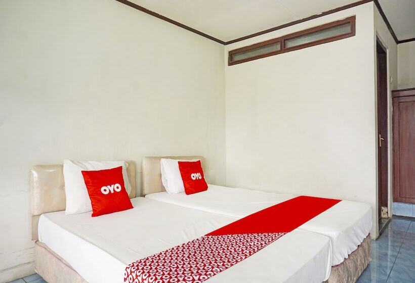 هتل Lembah Nyiur By Oyo