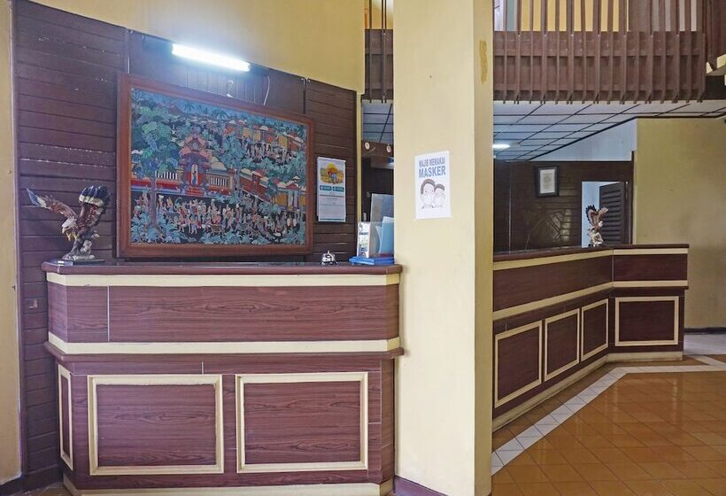 هتل Lembah Nyiur By Oyo