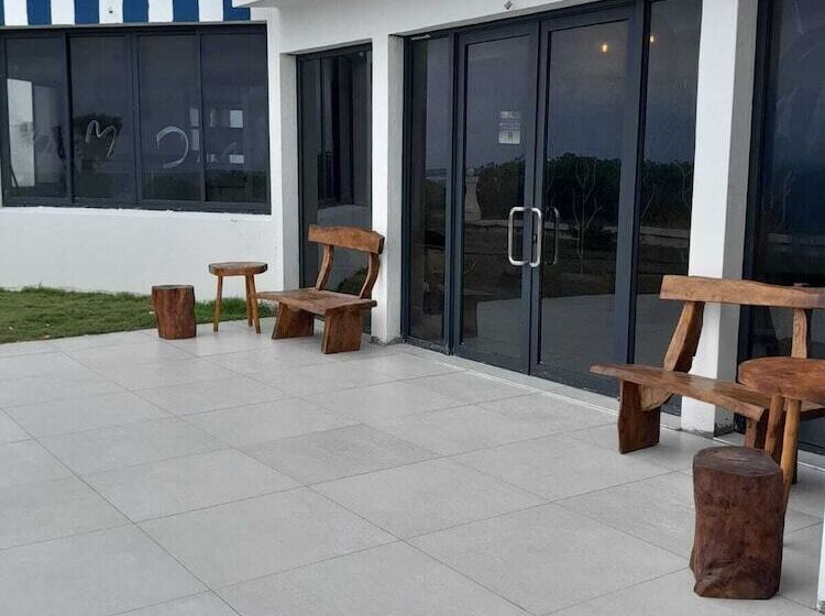 酒店 Ponta Mar Resort