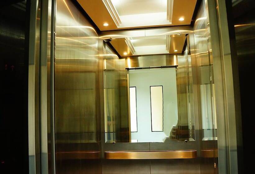 فندق P.t. Grand