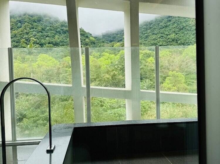 Orient Luxury Hotel Jiao Xi