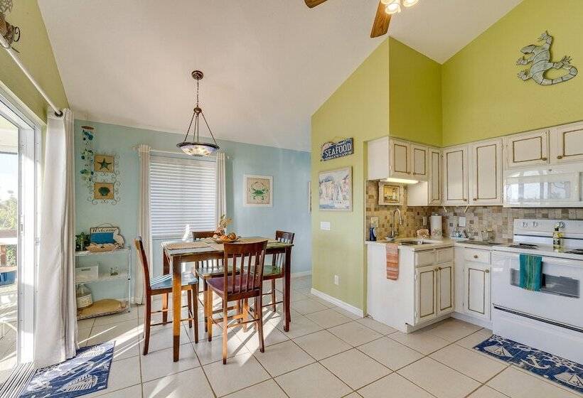 Little Gasparilla Island Paradise: Walk To Beach!