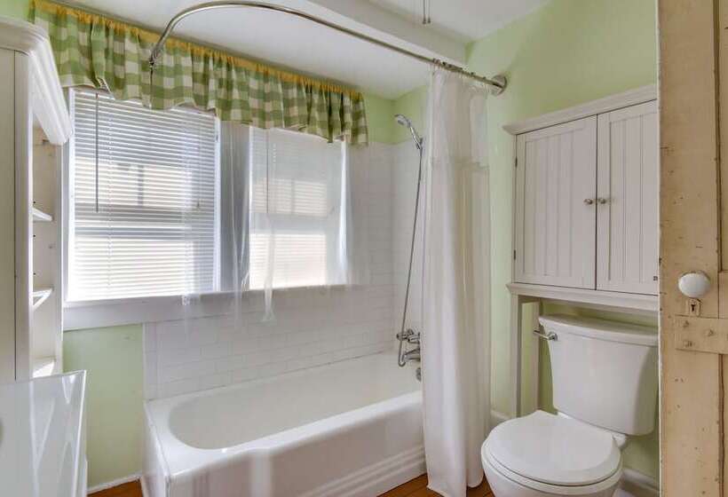 Chincoteague Home W/ Pool   Walkable Location!