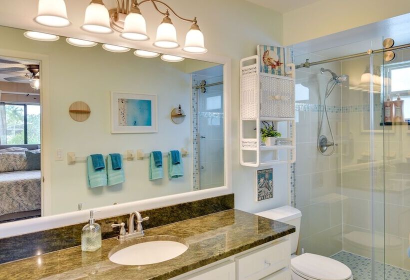Edgewater Vacation Home W/ Game Room & Pool Access