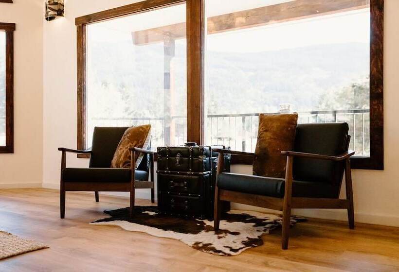 فندق Silver Ridge Ranch
