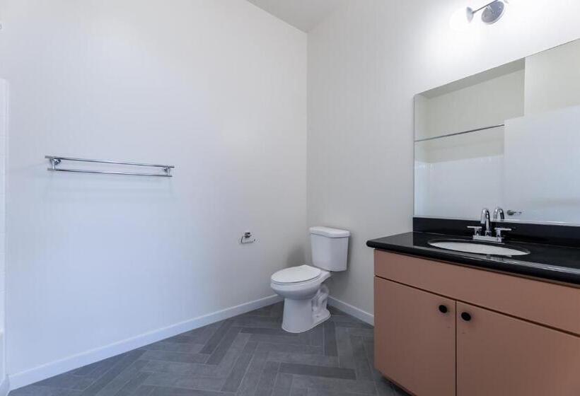 Kasa Sunset Los Angeles