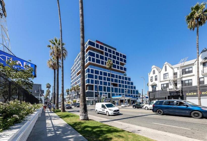 Kasa Sunset Los Angeles