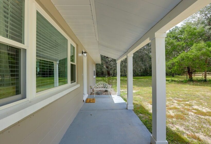 Peaceful Country Home In Williston: Horses Welcome