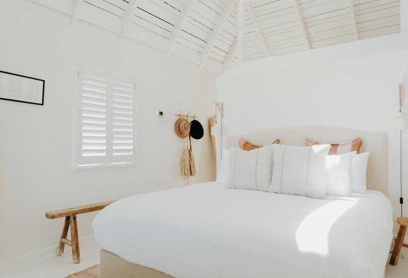 پانسیون White House