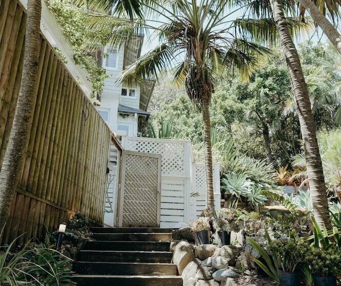 پانسیون White House