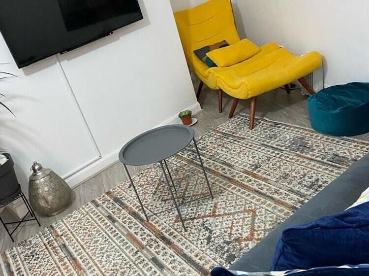 레지던스 Comfortable 2beds House 4 Contractors & Staycation