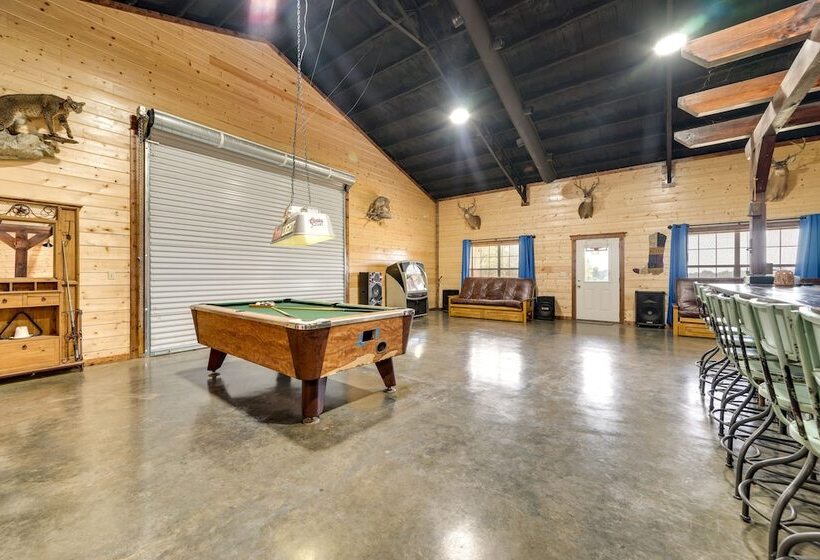 Pet Friendly Eagletown Home ~ 3 Mi To Kayaking!