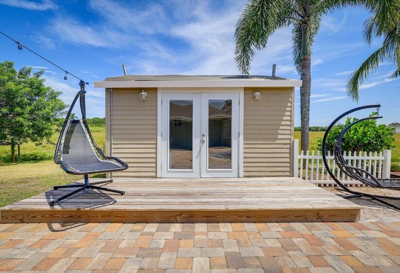 Fort Pierce Escape: Beach Entry Pool, Waterslide!