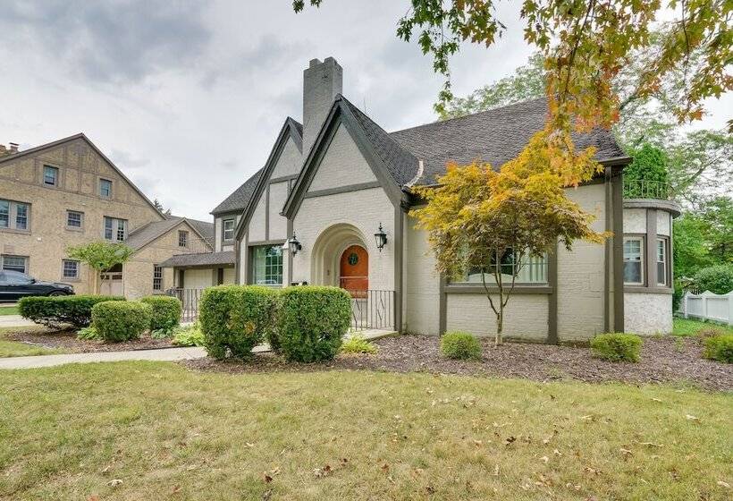 Historic Auburn Home W/ Theater & Yard!