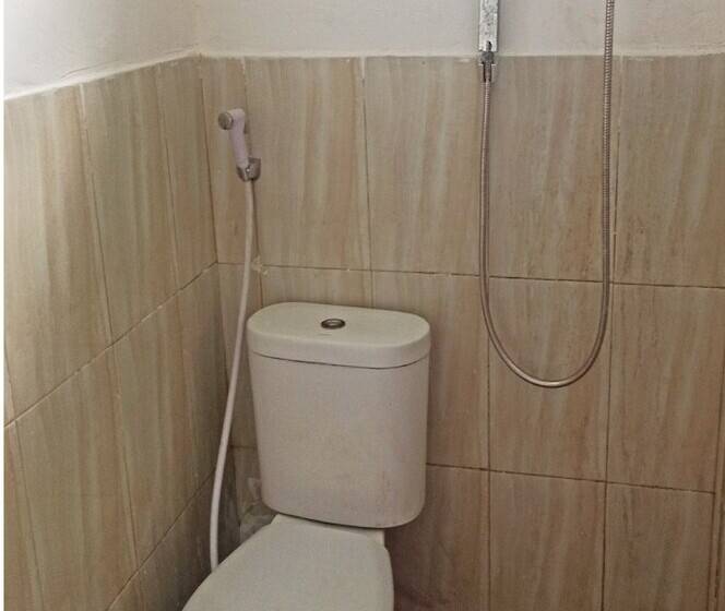 فندق Anaqi Homestay Syariah By Oyo