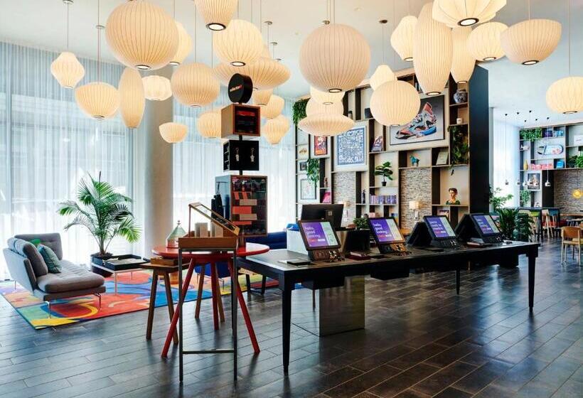 هتل Citizenm Boston Back Bay